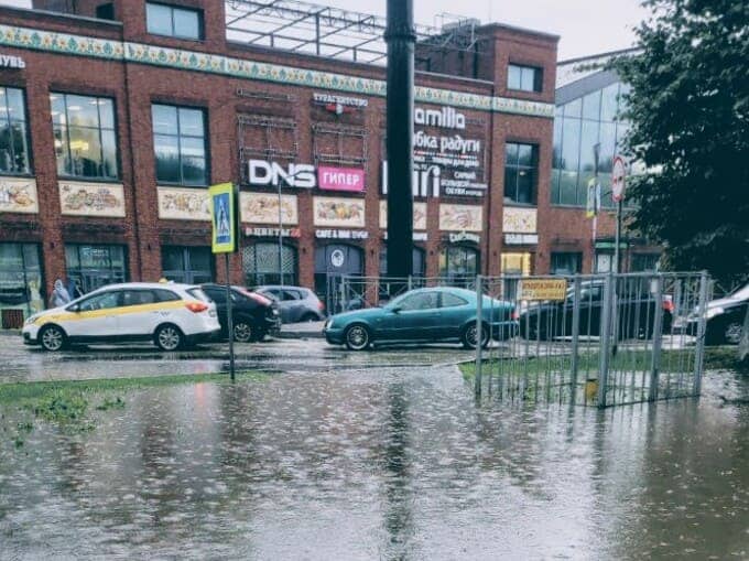 Водный хаос: 84% месячной нормы осадков за сутки в Подмосковье