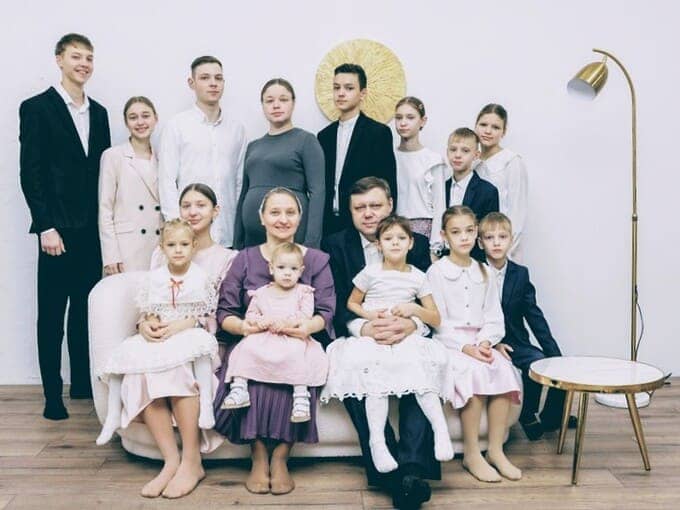 В Наро-Фоминске мама 14 детей получила звание «Мать-героиня»